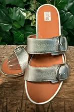Nieuwe mooie slippers van Fitflop maat 38, Kleding | Dames, Schoenen, Overige kleuren, Nieuw, Ophalen of Verzenden, Fitflop