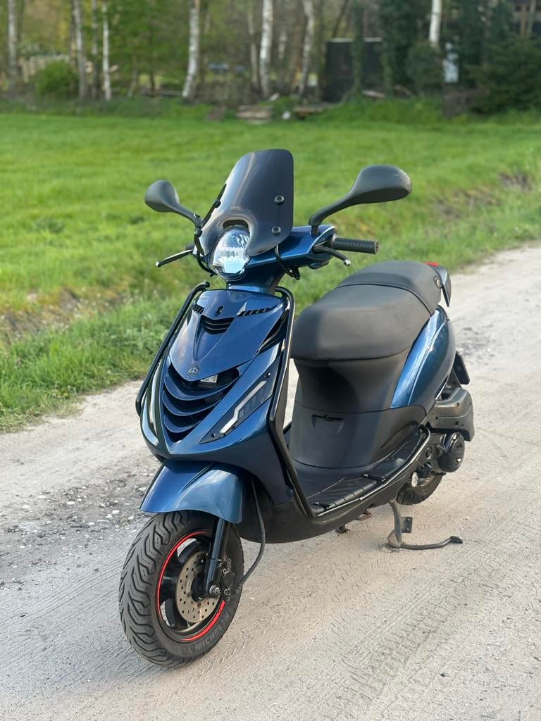 Piaggio zip 50cc 2019 SCHADE VRIJ 1 STE EIGENAAR, Ophalen, Zo goed als nieuw, Benzine, Zip