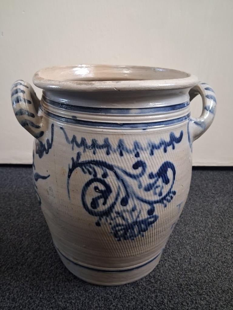Antieke zoutglazuur Keulse pot met blauwe decoratie, Ophalen of Verzenden