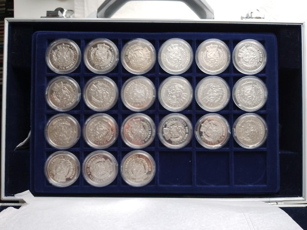 munten van guldentijdperk, Postzegels en Munten, Munten | Nederland, Ophalen of Verzenden, Koningin Beatrix, 50 gulden, Setje