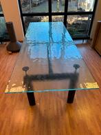 Le Corbusier Cassina LC6 tafel met frosted glas en zwart ond, Huis en Inrichting, Tafels | Eettafels, 200 cm of meer, Vijf personen of meer