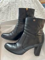 Escada laarsjes hoge hak zwart, Verzenden, Zwart, Lage of Enkellaarzen, Zo goed als nieuw