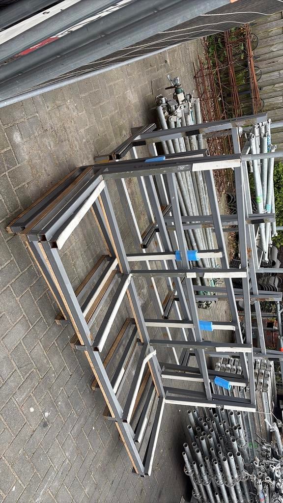 Glasbok circa 2300mm lang 750mm breed €30,-, Ophalen, Zo goed als nieuw, Overige typen, Minder dan 2 meter