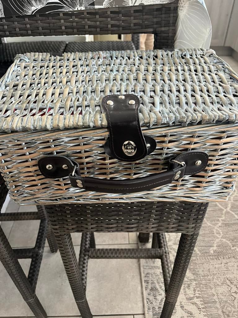 Nieuw picknick mand, Ophalen of Verzenden, Zo goed als nieuw