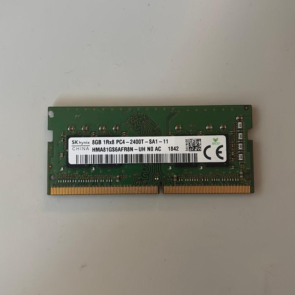 2x SK Hynix 8GB DDR4 RAM PC4-2400T, Computers en Software, RAM geheugen, Ophalen, DDR4, Zo goed als nieuw, Laptop