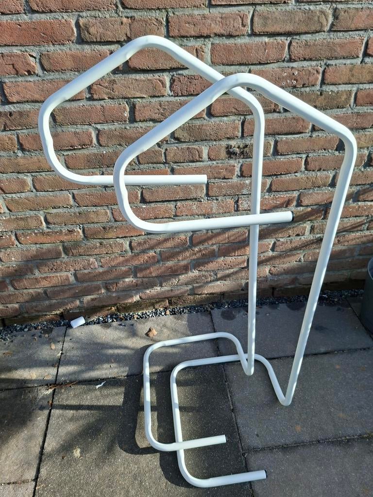 2x Kledingrek / Dressboy - ook per stuk over te nemen, Ophalen of Verzenden
