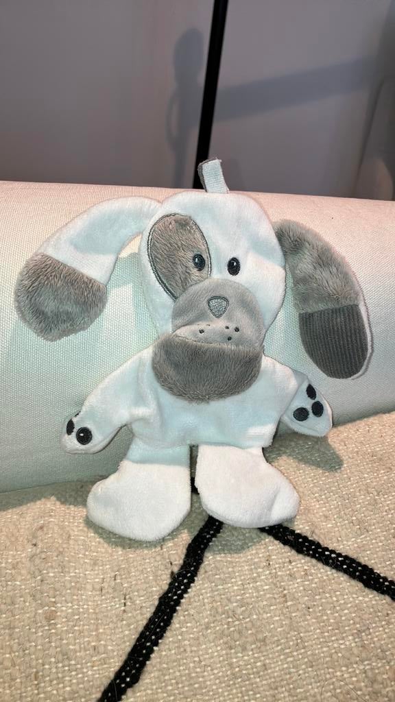 Tiamo hond knuffeldoekje Sem knisperdoekje, Ophalen of Verzenden, Zo goed als nieuw, Hond