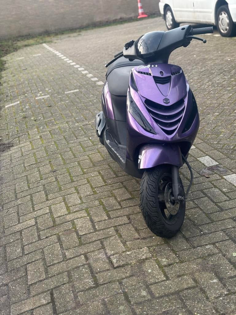 80cc zip 4takt, Ophalen, Zo goed als nieuw, Benzine, Zip