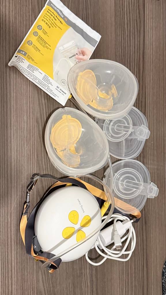 Medela Swing Maxi Hands-free dubbele elektrische borstkolf, Ophalen of Verzenden, Zo goed als nieuw