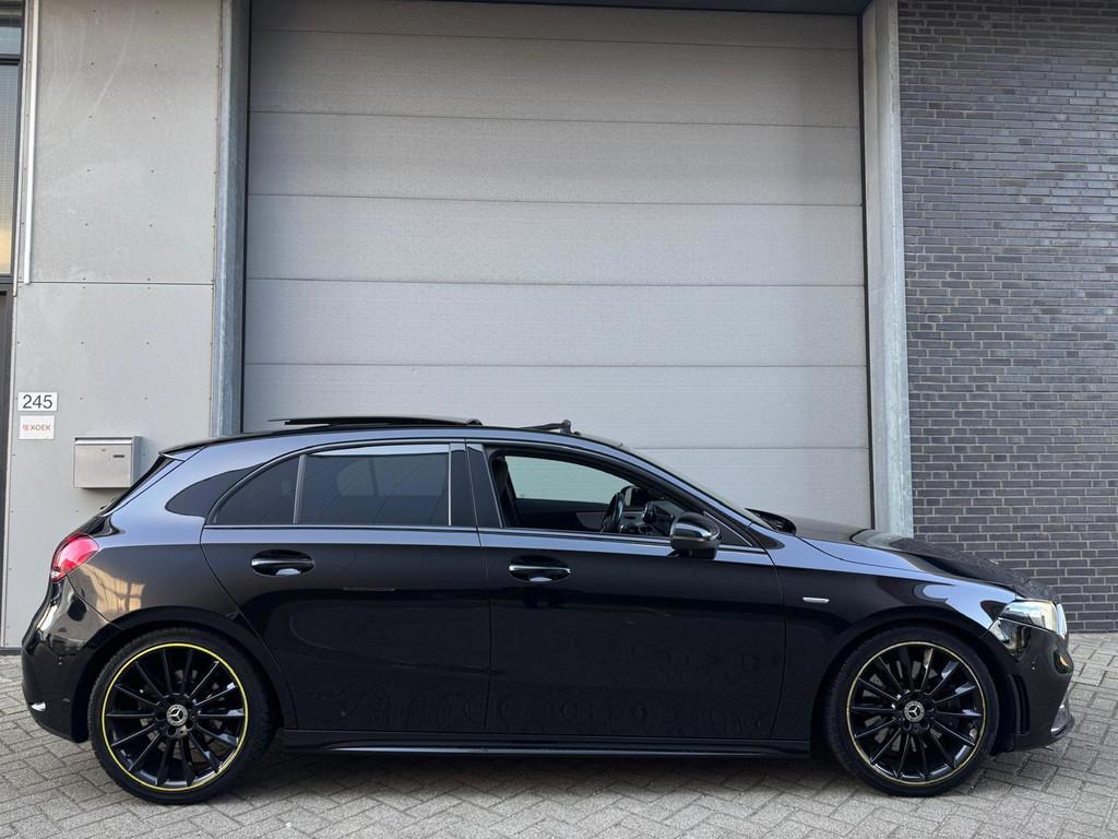 Mercedes-Benz A-klasse 250 Premium Plus Edition [Pano | Burm, Auto's, Mercedes-Benz, Gebruikt, 4 cilinders, 1600 kg, Geïmporteerd