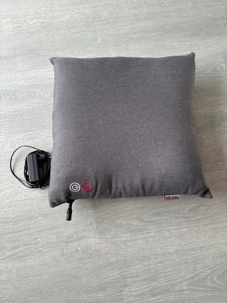 Beurer Shiatsu Massagekussen - Ontspanning voor nek en rug, Ophalen of Verzenden, Zo goed als nieuw, Massagestoel of Kussen