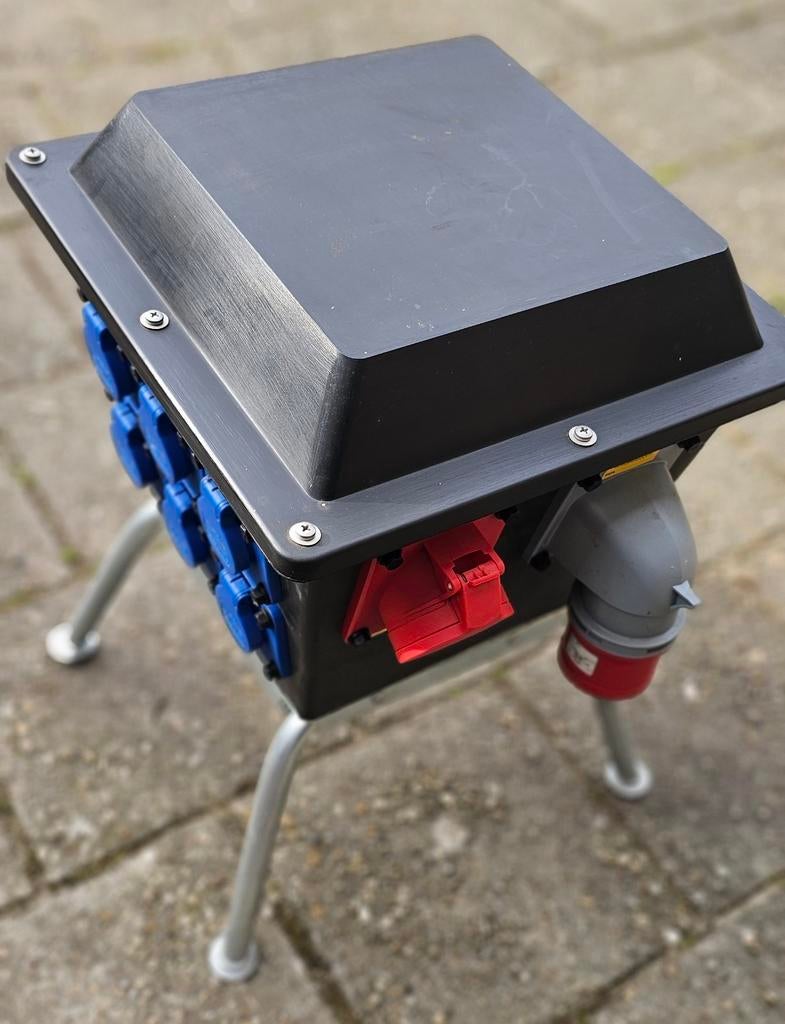 BOS 32 Ampère Elektro Paddestoel - Krachtstroom Verdeler, Doe-het-zelf en Verbouw, Elektra en Kabels, Ophalen, Gebruikt, Overige typen