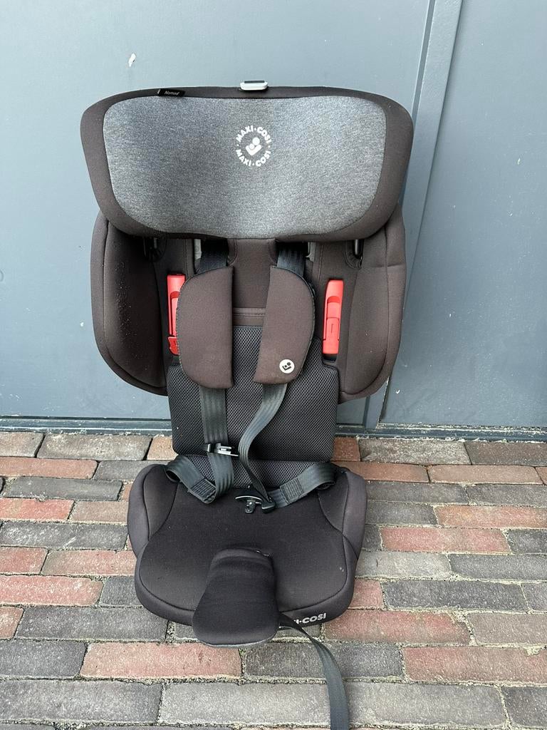 Maxi Cosi Nomad autostoeltje inklapbaar, Ophalen, Autogordel, 9 t/m 18 kg, Zo goed als nieuw