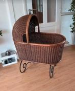 Prachtige kwaliteits rotan wieg incl. matras,laken/dek ezv.., Ophalen, Zo goed als nieuw, Wieg