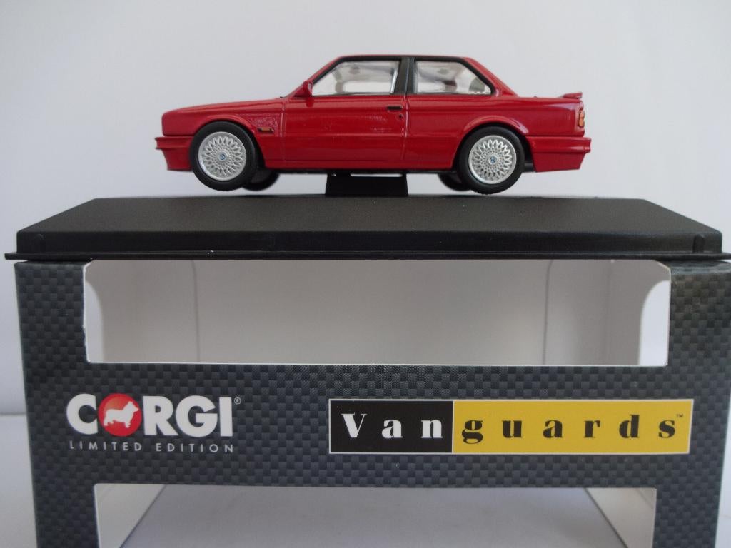 BMW E30 325i M-tech2 VA13406 van CORGI - VANGUARDS 1:43, Ophalen of Verzenden, Nieuw, Auto, Vanguards