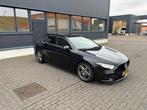 Mercedes-Benz A-Klasse A 180 136pk 7G-DCT 2019 Zwart, Auto's, Euro 5, 136 pk, 4 cilinders, Geïmporteerd