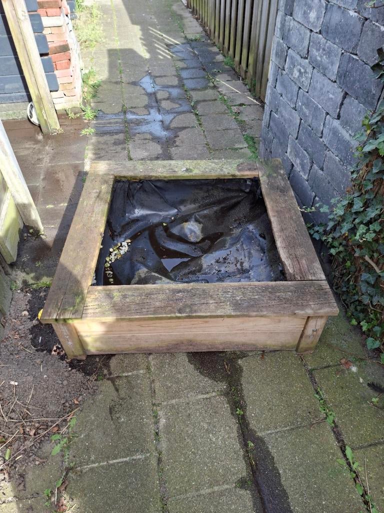 Houten zandbak - gratis af te halen in Barneveld, Ophalen, Gebruikt