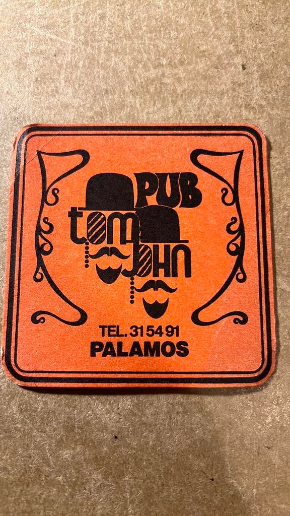 Papieren viltje van pub tom john palamos, Ophalen of Verzenden, Zo goed als nieuw, Overige typen