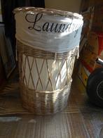 Wasmand/Laundry basket van rotan met deksel., Ophalen, Zo goed als nieuw, Bruin, Overige typen