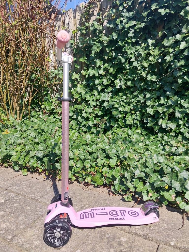 Roze Micro Maxi step, stuur verstelbaar, Fietsen en Brommers, Steps, Ophalen