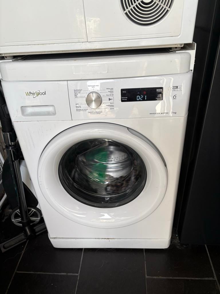 Whirlpool wasmachine 7 kg, Witgoed en Apparatuur, Wasmachines, Gebruikt, Voorlader, 6 tot 8 kg, 85 tot 90 cm, 1200 tot 1600 toeren