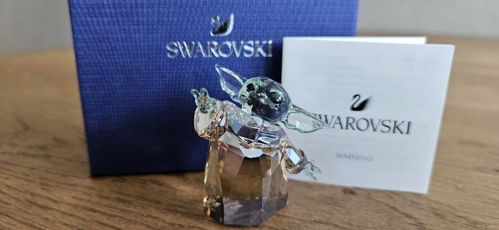 Swarovski Disney Star Wars Mandalorian The Child, Verzamelen, Swarovski, Ophalen of Verzenden, Nieuw, Figuurtje