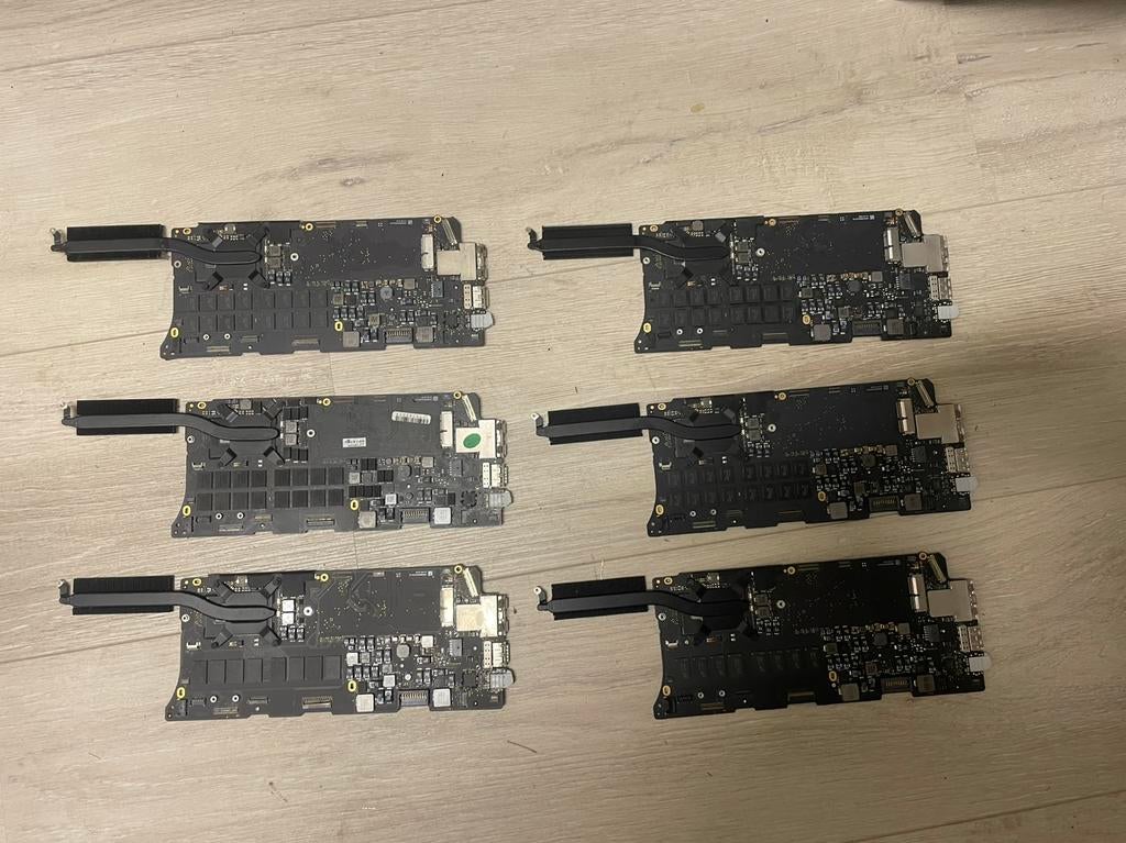 Logicboards macbook defect 8 stuks, Computers en Software, Harde schijven, Ophalen of Verzenden, Zo goed als nieuw