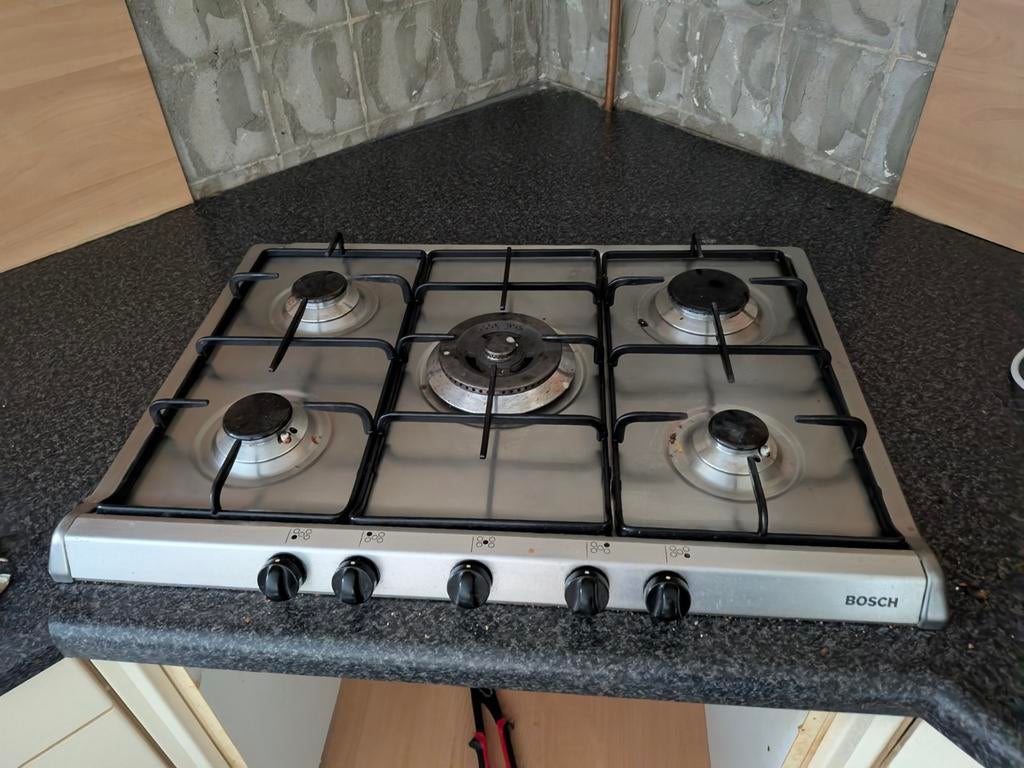 Bosch 5-pits gasfornuis - Inbouw, Witgoed en Apparatuur, Kookplaten, Ophalen, Gebruikt, Inbouw, Gas