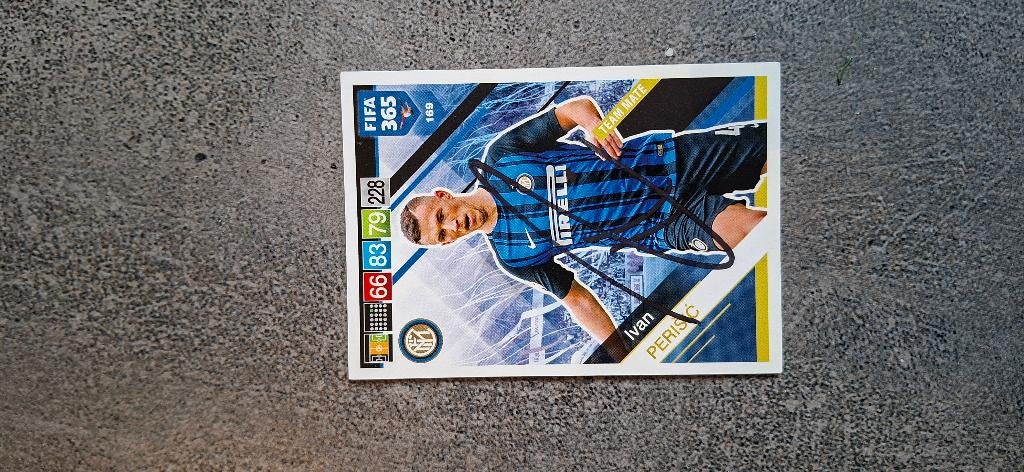 Panini trading card met handtekening; Ivan Perisic Inter PSV, Verzamelen, Sportartikelen en Voetbal, Ophalen of Verzenden, Nieuw