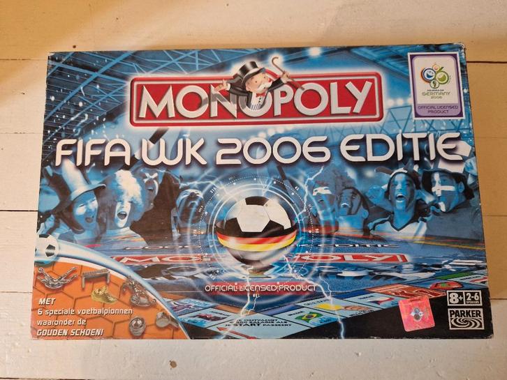 Monopoly 2006 FIFA WK Editie, Hobby en Vrije tijd, Gezelschapsspellen | Bordspellen, Zo goed als nieuw, Vijf spelers of meer, Ophalen of Verzenden