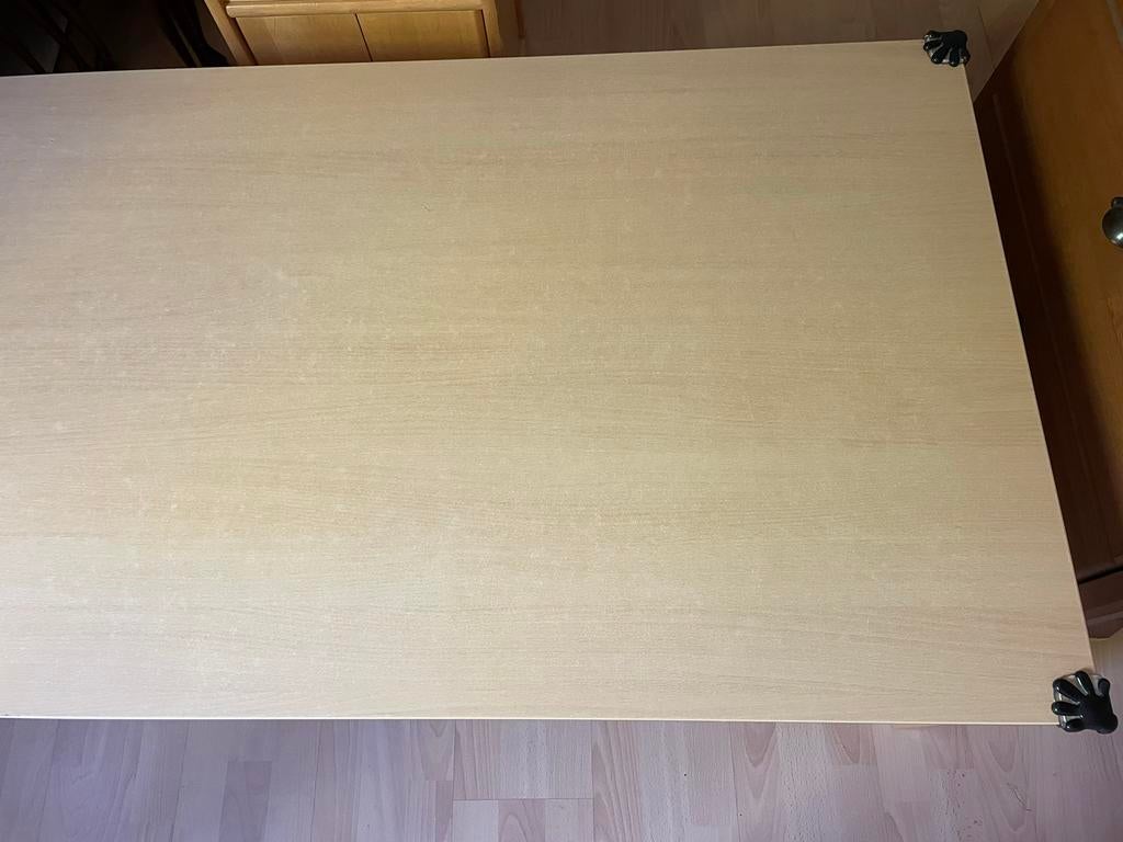 Stevige tafel voor kinderopvang of gastouder, Ophalen of Verzenden, Gebruikt, Tafel(s)