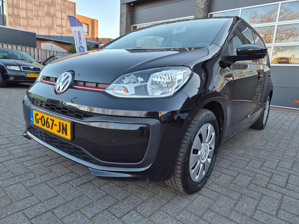Volkswagen Up! 1.0 BMT move up!, Voorwielaandrijving, Gebruikt, Zwart, Origineel Nederlands