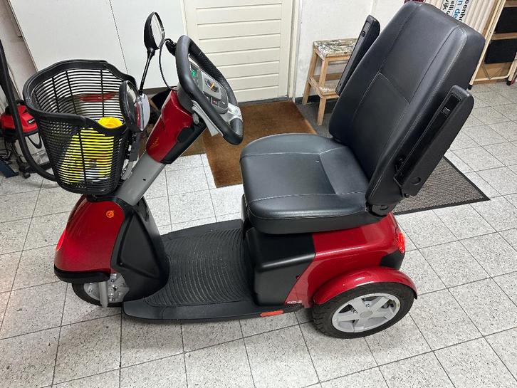 scootmobiel Sterling Trophy 6 '24 slechts 700km gereden, Diversen, Brommobielen en Scootmobielen, Zo goed als nieuw, Sterling