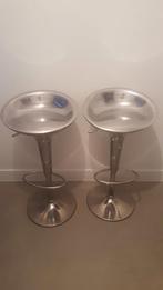 2 Special BOMBO barkrukken by MAGIS (gepolijst aluminium), Ophalen, Gebruikt, 60 tot 90 cm, 2 krukken