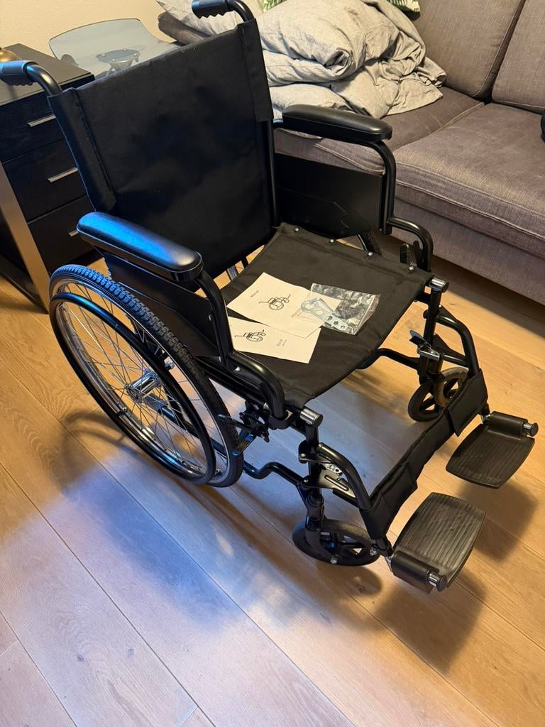 Rolstoel, Ophalen, Zo goed als nieuw, Duwrolstoel