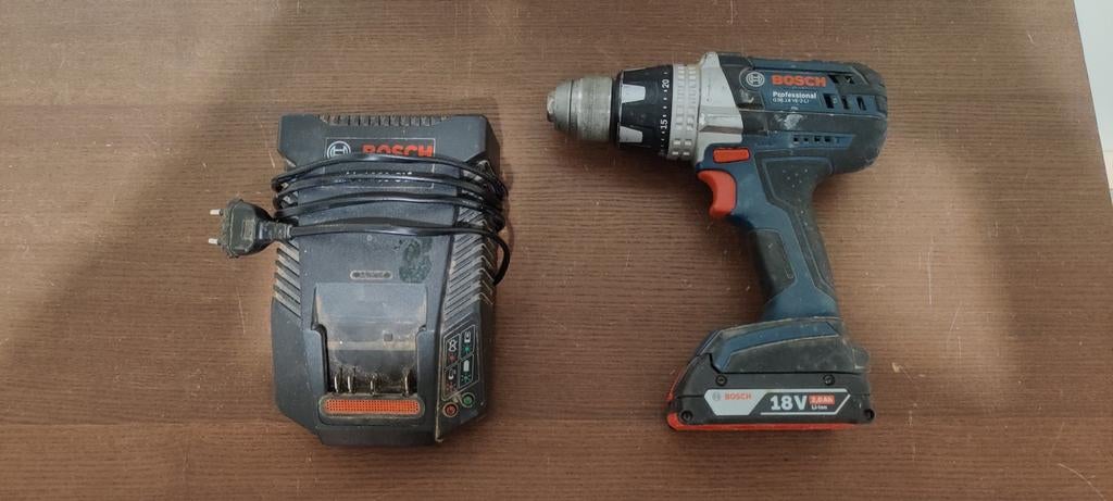 Bosch professional accutol met lader en accu werkt goed, Ophalen of Verzenden, Gebruikt, Minder dan 700 watt, Haakse handslijpmachine