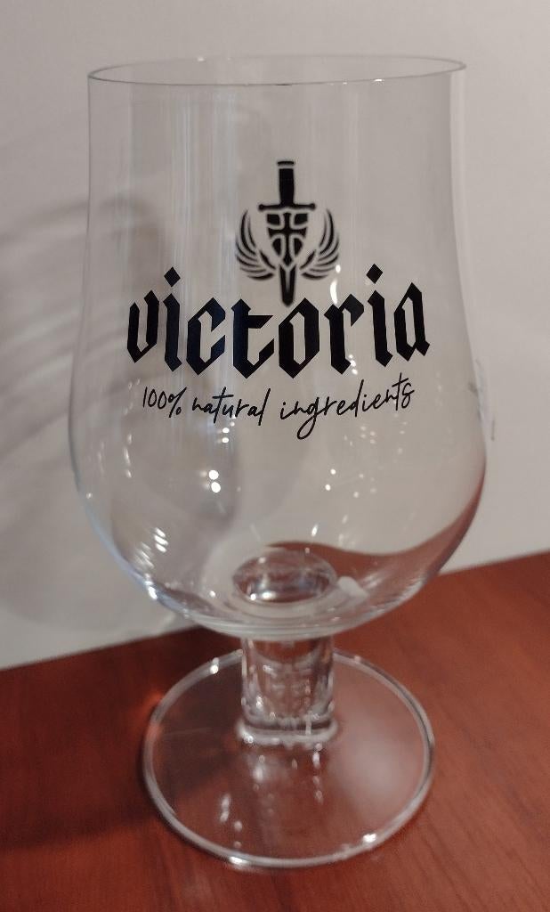 Victoria Bier Glas 33cl M22., Verzamelen, Biermerken, Ophalen of Verzenden, Gebruikt, Glas of Glazen, Overige merken