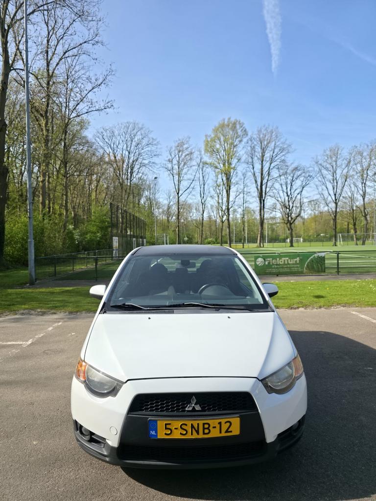 Mitsubishi Colt 1.3 Mivec 70KW CZ3 AUT 2011 Wit, Auto's, Euro 5, Stof, USB, Bedrijf