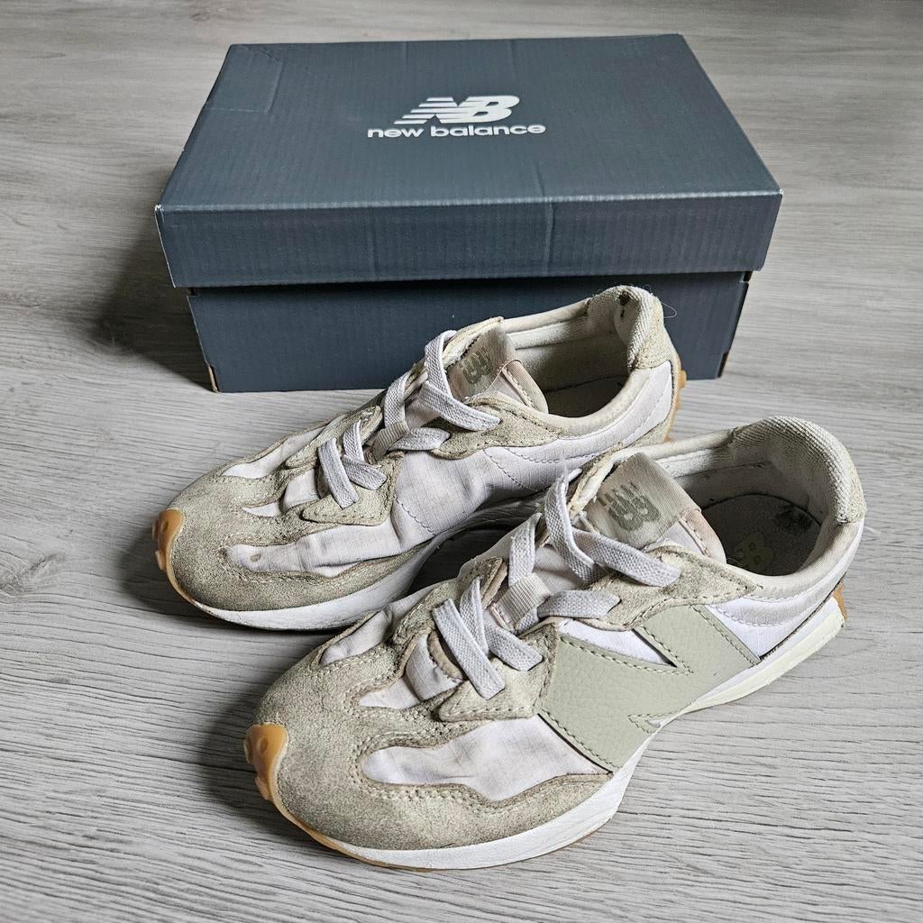 Opruiming: New Balance sneakers maat 30, Kinderen en Baby's, Ophalen of Verzenden, Schoenen