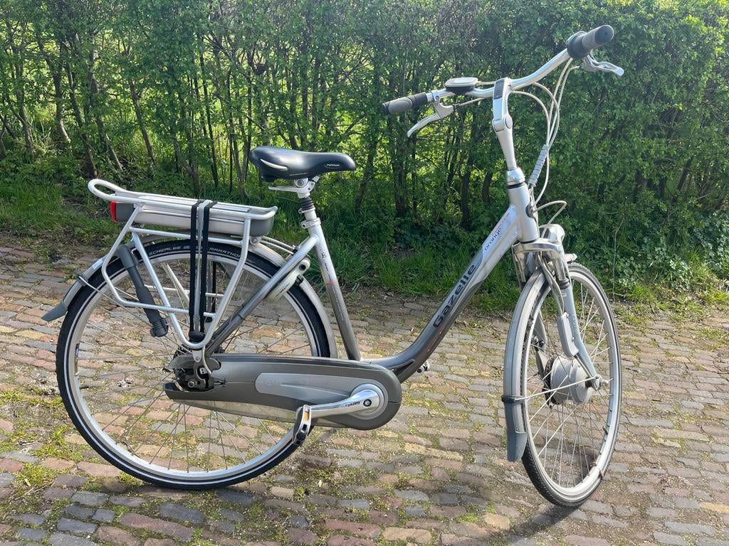 Gazelle elektrische damesfiets - opknapper, Fietsen en Brommers, Elektrische fietsen, Ophalen, Minder dan 30 km per accu, Gebruikt