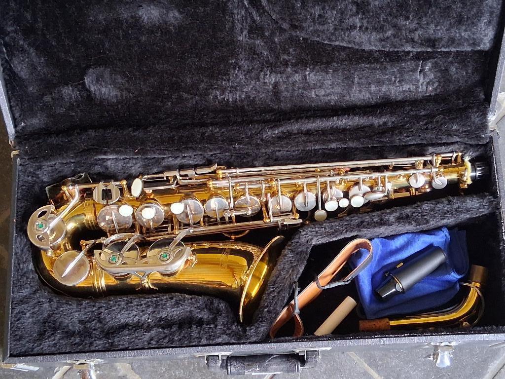 Dixon altsaxofoon gereviseerd, Ophalen of Verzenden, Gebruikt, Alt, Met koffer