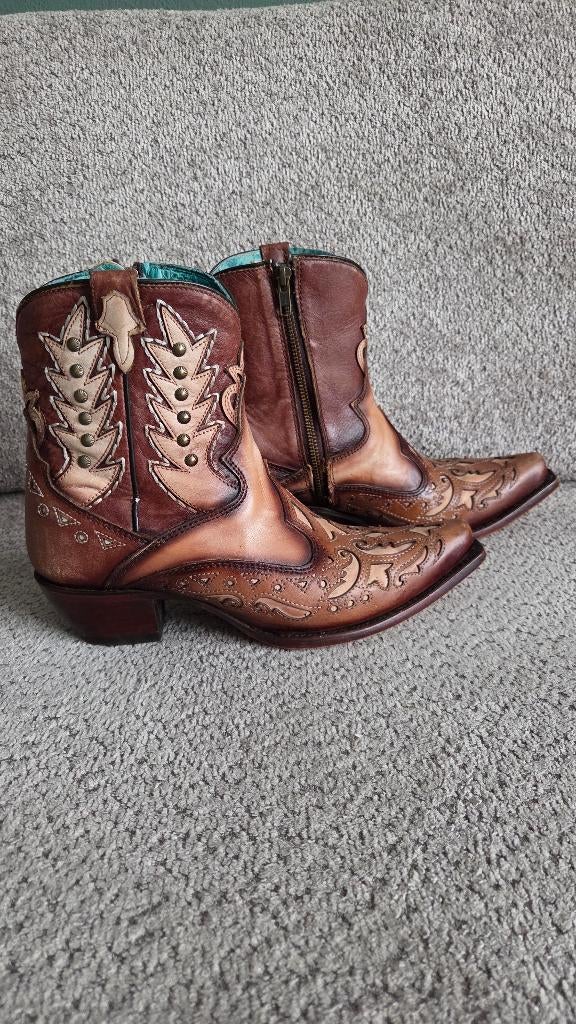 Cowboylaarzen - Corral, Kleding | Dames, Ophalen, Zo goed als nieuw, Bruin, Lage of Enkellaarzen