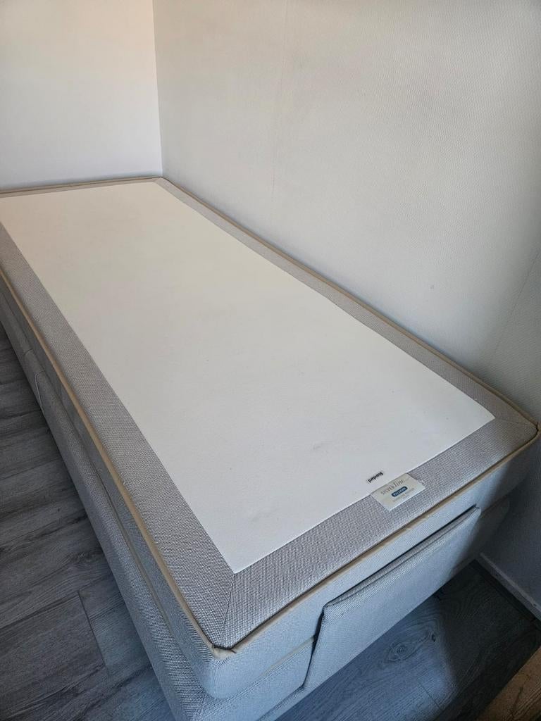 Silverline Pullman Eenpersoons Boxspring - Zo goed als nieuw, Ophalen, 90 cm, Eenpersoons, Zo goed als nieuw
