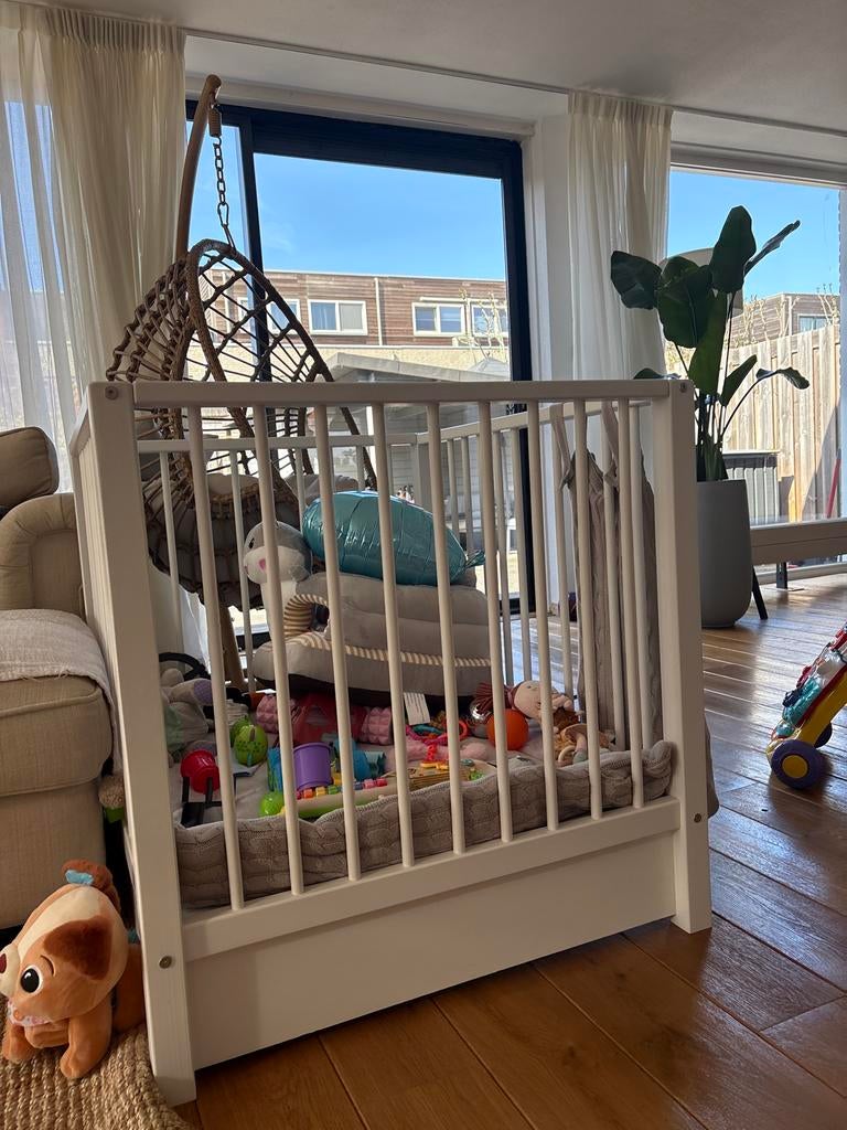 Witte babybox zonder lade, Kinderen en Baby's, Boxen, Ophalen of Verzenden, Zo goed als nieuw, Rechthoekig