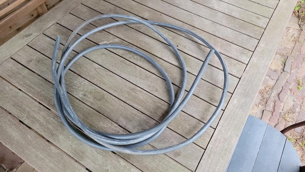 YMvK 5x6 buiten kabel 6 meter., Doe-het-zelf en Verbouw, Elektra en Kabels, Ophalen of Verzenden, Zo goed als nieuw, Kabel of Snoer