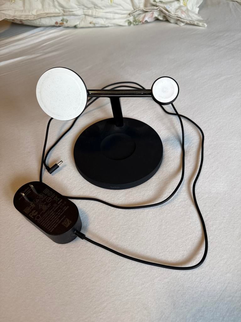 Belkin Boost Charge Pro 3-in-1 Draadloze Oplader, Ophalen of Verzenden, Zo goed als nieuw, Apple iPhone