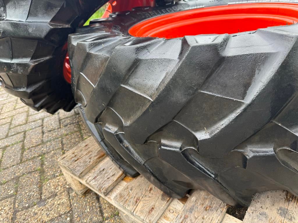 Trelleborg TM8000 banden 440-65 r 24, Verzenden