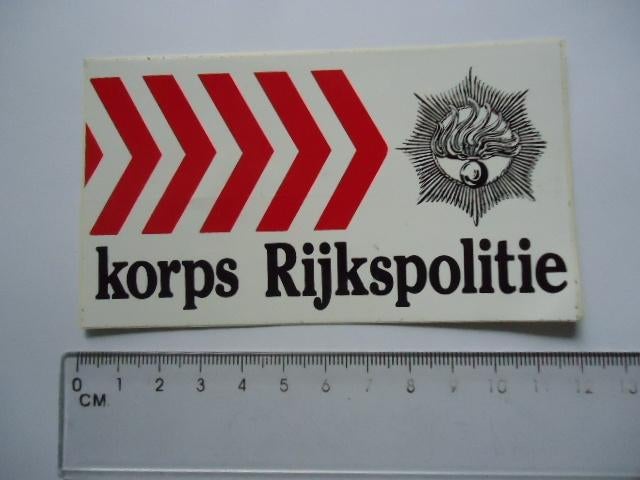 sticker oud Korps Rijkspolitie politie rijks retro, Verzamelen, Stickers, Verzenden, Zo goed als nieuw, Bedrijf of Vereniging