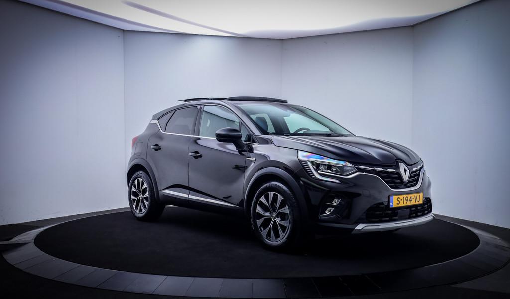 Renault Captur 1.3T 140PK Techno PANO | FULL LED | CAMERA |, Gebruikt, 4 cilinders, Leder en Stof, Zwart