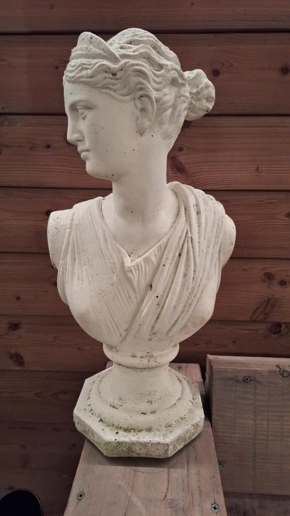 Buste klassiek vrouwenhoofd antieke stijl, Antiek en Kunst, Ophalen, Buste, Wit, Overige materialen